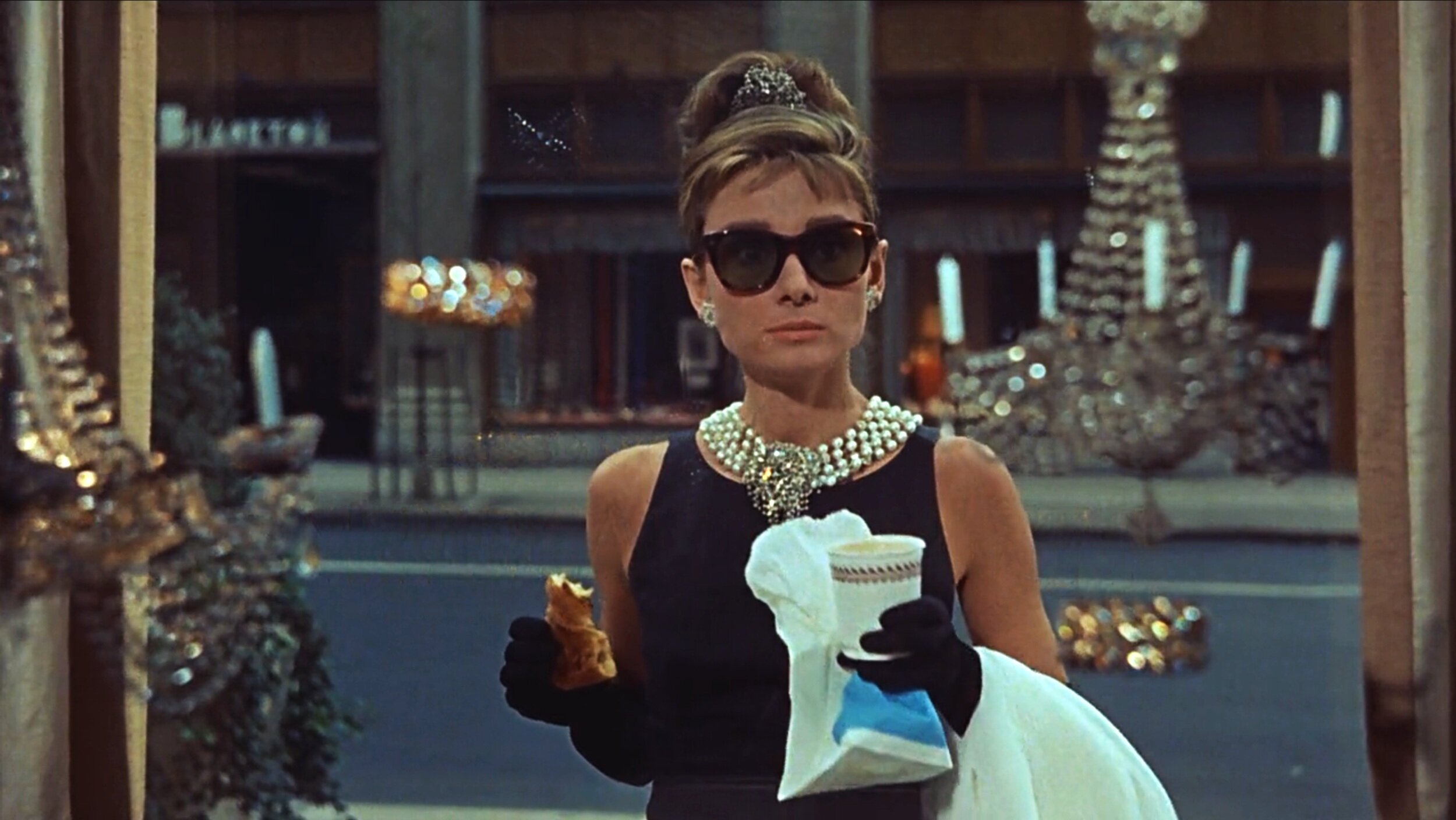 Audrey Hepburn i filmen Breakfast at Tiffanys