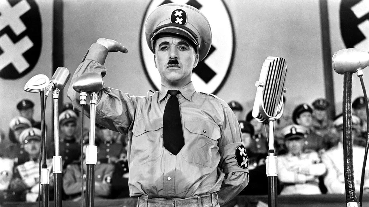 Bilde fra filmen Diktatoren av Chaplin